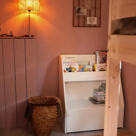 Het Leendernest * Ленде